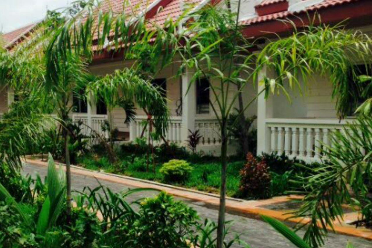 Preah Vihear Jaya Hotel Sra Aem Extérieur photo
